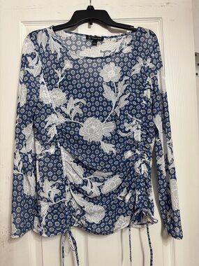 INC International Concepts Blue and White Floral Ruched Long-Sleeve Tee